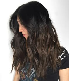 Subtle Balayage Brunette, Black Hair Balayage, Dark Brunette Hair, Brown Ombre Hair, Brunette Balayage, Dark Brunette, Balayage Hair Dark, Hair Balayage, Balayage Brunette