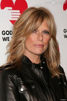 Patti hansen now Patti Hansen Hair, Hair Layers, Layered Hairstyles, Christie Brinkley, Golden Heart, Shag Haircut, Haircut And Color, Happy Things