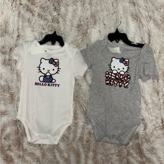 Get 2 Hello Kitty Onesies New Hello Kitty Baby, Kitty Baby, Hello Kitty Coloring, Baby Shower Theme, Future Kids, Future Baby, Gray White, Kids Shop, Onesies