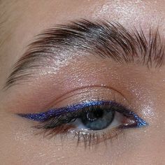 Smink Inspiration, Makeup Eye Looks, Eye Makeup Art, Makeup Pictures, Makeup Goals, Her Eyes, Prom Makeup, Makeup Eyeliner