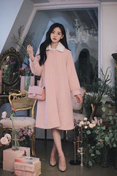 Korean Winter Outfits, Bridesmaid Saree, White Outfit, Korean Fashion Trends, Dreamy Dress, Ulzzang Fashion, Stylish Clothes For Women, Dress Girl, Feminine Outfit