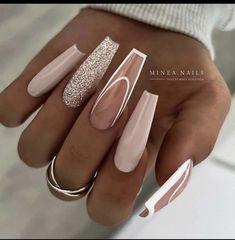 White Glitter Nails, Nude Nail Designs, Makijaż Smokey Eye, Cute Summer Nails, Nail Designs Glitter, Coffin Nails Designs, Chic Nails, Fancy Nails