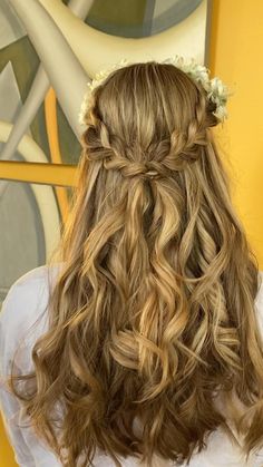 Bridal Makeup And Hair, Gorgeous Style, Quince Hairstyles, Homecoming Hair Down, Makeup And Hair, Wedding Hairstyles For Long Hair, Wedding Hair And Makeup