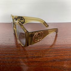 Gucci Sunglasses Light Scratches On Lens Gucci Sunglasses, Gucci Accessories, Colored Sunglasses, Glasses Accessories, Cuff Bracelets, Women Accessories, Gucci, Sunglasses, Women Shopping