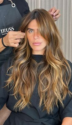 Light Brunette Hair, Caramel Blonde Hair, Honey Hair, Brown Blonde Hair, Hair Color And Cut, Hair Stylist Life, Long Hairstyles, Hair Inspo Color, Light Brown Hair