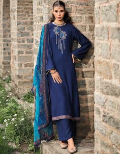 Blue Palazzo style Suit Pure Bamberg Silk Celana Fashion, Modest Evening Dress, Palazzo Style, Celebrity Gowns, Simple Sarees, Salwar Kameez Online, Silk Bottoms, Silk Trousers, Salwar Kameez Designs