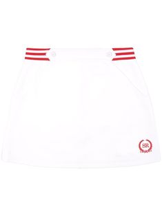 white/bright red stretch-design embroidered logo to the front stripe detailing decorative button detailing rear button fastening A-line two side slash pockets straight hem thigh-length Sporty White Cotton Skirt, Classic White Skirt With Pockets, Classic White Lined Skort, Fitted White Skirt With Striped Hem, Versace Outfit, Sporty And Rich, City Dress, Embroidered Skirt, Iconic Bags