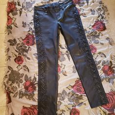 Brand New Without Tags Blank Nyc Black Leather Reade Crop Pants. Size 26. Have Leather Lace Up Detail On Outer Sides Of Pants. Casual Black Mid-rise Leather Pants, Edgy Black Mid-rise Leather Pants, Bedazzled Jeans, Blank Nyc, Crop Pants, Crop Jeans, Blue Denim Jeans, Leather Lace, Black Skinnies