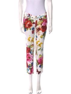 Dolce & Gabbana Straight Leg PantsWhiteFloral PrintLow-RiseSlit PocketsZip & Button ClosureFit:Pants by Dolce & Gabbana typically fit true to size. Straight Leg Pants, Leg Pants, Print Patterns, Dolce And Gabbana, Floral Print, Straight Leg, Floral Prints, Clothes For Women, Floral