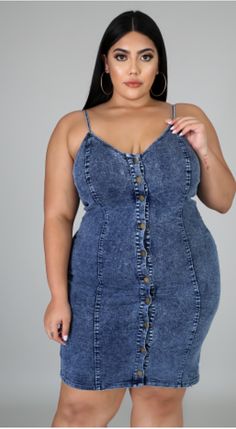 denim midi dress front bottons stretchy material Denim Dress Style, Bodysuit And Skirt, Max Dress, Weekend Outfits, Special Event Dresses, Denim Midi Dress, Flannel Dress, Plus Size Beauty, Sweet Dress