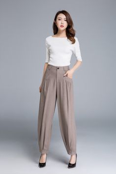 Baggy Pants Women, Celana Fashion, Salwar Pants, Womens Pants Design, Maxi Pants, Casual Linen Pants, Salwar Designs