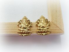 Gold Ganesh Earrings - Yoga Jewelry - Ganesha Studs - 14K Gold Fill - Bohemian Tiny Earrings - Summe Gold Pearl Jewelry, Gold Elephant, Tiny Earrings, Yoga Jewelry, Religious Jewelry, Summer Jewelry, Gold Pearl, Ganesha, Charm Earrings