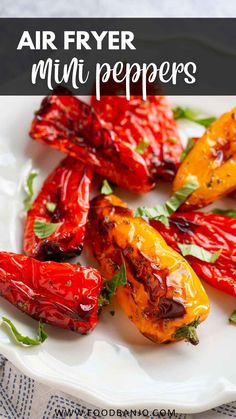 air fryer mini peppers Mini Peppers Recipes, Sweet Pepper Recipes, Mini Peppers, Mini Sweet Peppers, Bell Pepper Recipes, Dried Peppers, Austin Food, Stuffed Mini Peppers, Sweet Peppers