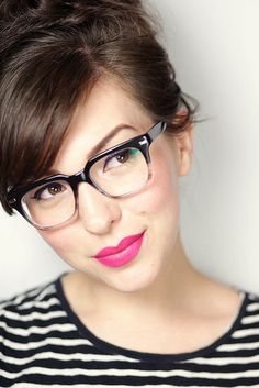 Keiko Lynn wearing Warby Parker Winston glasses in Lunar Fade - love these WP glasses Eye Examination, Woman With Glasses, Keiko Lynn, Ray Ban Eyewear, Eyewear Trends, Trendy Glasses, Fashion Eye Glasses, Cute Glasses, Warby Parker