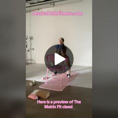 a man sitting in a chair on top of a pink mat with the words here is a review of the mattix fit class