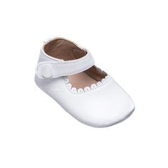 White Scallop velcro button Mary jane crib shoe All Leather White Maryjane, White Mary Jane Shoes, Baby Bubble Romper, Cute Dresses For Party, Leather Baby, Baby Comforter, Bubble Romper, Baby Steps, Crib Shoes