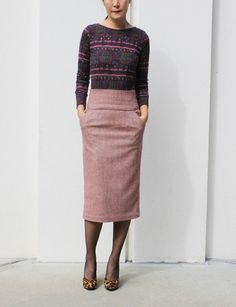 "Popular Wool High Waist Pencil Skirt in red tweed is finally here Brunch with friends, meetings at office or night out this skirt fits right in Flattering below the knee length makes it polished look while waist band sitting high on your waist makes your legs long and lean It is made of high quality red tweed wool with hint of stretch This slim winter skirt is constructed meticulously in tailor fit each size Wardrobe staple piece through all year round -Long and lean silhouette -Tailored Fit -D Winter Office Mini Pencil Skirt, Fitted Winter Pencil Skirt, Winter Relaxed Fit Pencil Skirt, Fitted Winter Skirt For Office, Fitted Skirt For Office In Winter, Fitted Office Skirt For Winter, Winter Pencil Skirt With Pockets, Fitted Pencil Skirt For Winter, High Waist Pencil Skirt For Office In Winter