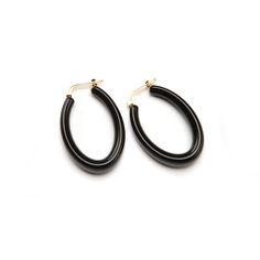 A modern take on the classic hoop! Specifications Italian Resin 36mm height 26mm width 2.5 gram per earring hypo-allergenic brass latch-back closure Made in Italy Elegant Small Hoop Clip-on Earrings, Modern Clip-on Hoop Earrings For Formal Occasions, Modern Clip-on Hoop Earrings For Formal Events, Chic Oval Earrings For Everyday, Classic Small Hoop Hinged Earrings, Small Hoop Clip-on Earrings For Formal Occasions, Everyday Small Hoop Hinged Jewelry, Everyday Small Hoop Hinged Earrings, Modern Hinged Earrings As Gifts