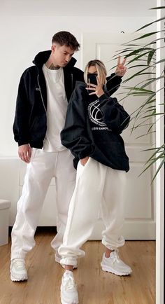 Street Style Outfits Men, Streetwear Men Outfits, Swaggy Outfits, Photoshoot Outfits, Fashion Couple