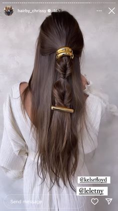 Cute Hairstyles With Gold Cuffs, Hairstyle With Gold Cuffs, Hair Cuffs Hairstyles, Ponytail Cuff Hairstyles, Gold Hair Cuff, Hair Cuffs Ponytail, Hair Staly, Hair Cuffs, Boring Hair