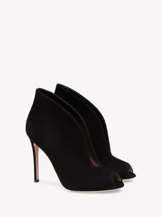 Ankle Boots for Women VAMP | Gianvito Rossi Gianvito Rossi Metropolis, Gianvito Rossi Plexi, Luxury Black Ankle-high Heels, Gianvito Rossi Boots, Black Ankle-high Heels With Sculpted Heel, Gianvito Rossi, Womens Ankle Boots, The Vamps, Suede Heels