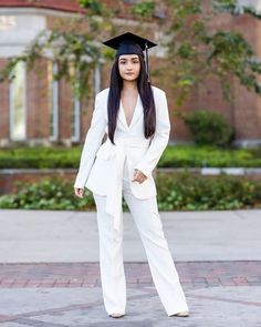 2300  Graduation White Dress Outfit Ideas | Graduation Outfit Ideas High School Graduation Party Dresses Casual, Winter Graduation Outfit Ideas, Fall Graduation Outfit, Graduation Outfit Ideas Black Women, Winter Graduation Outfit, University Graduation Outfit, Casual Graduation Outfit