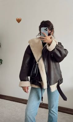 Fur Jacket Outfit, Winter Jacket Outfits, Jacket Outfit Women, Cold Outfits, Leather Jacket Outfits, Winter Outfit Inspiration, Outfit Inspo Fall, Inspiration Mode