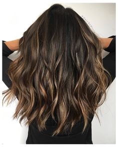 Dark Brunette Balayage Hair, Auburn Hair Balayage, Chocolate Brown Hair Color Ideas, Balayage Long Hair, Brown Hair Color Ideas, Hairstyle Tips, Color Formulas, Chocolate Brown Hair Color, Brown Ombre Hair