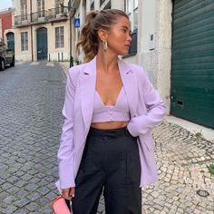 Mode Dope, Mode Purple, How To Have Style, Gala Gonzalez, Look Formal, Fashion Weeks, Mode Inspiration