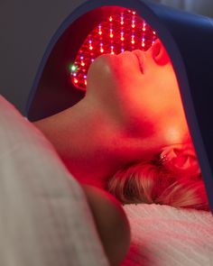 Our most popular facial with the addition of LED therapy with Celluma® technology 🤝⁠ ⁠ An advanced LED light therapy tool to accelerate skin renewal, reduce inflammation, work on skin texture and tone. ⁠ ⁠ Red Light Therapy Aesthetic, Spa Facial Aesthetic, Facial Spa Aesthetic, Express Facial, Light Therapy For Skin, Spa Tools, Esthetician Decor, Led Light Facial