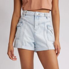 Love The Item But Not The Price? Send Me An Offer! *Flat Measurements* Waist: 15.75" Hips: 20" Inseam: 3.25" Rise: 12.5" Questions? Leave Them Below! High Rise Cotton Shorts With Side Pockets, Trendy High Rise Shorts With Pockets, High Waist Jean Shorts With Side Pockets For Summer, Trendy Mid-rise Shorts With Pockets, Trendy Short Bottoms With Pockets, Trendy High Rise Shorts With Hip Pockets, Denim High-waisted Shorts With Side Pockets, High-waisted Denim Shorts With Side Pockets, Trendy Jean Shorts With Side Pockets For Summer