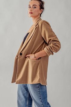 BASIC OVERSIZED EVERYDAY BLAZER: CAMEL / S-2/M-2/L-2 - Jennifer Kay Design Bold Accessories, Color Complement, Of Outfits, Classic Blazer, Camel Color, Style Guide, Oversized Fits, Wardrobe Staples, Style Guides