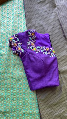 Product Descriptions : Chocolate brown semi silk saree with copper zari floral motif borders having sea green zari worked pallu is paired up with purple silk heavy hand made blouse. View this post on Instagram A post shared by threadslabel.com (@shobana_nithin) Bollywood Style Purple Raw Silk Pre-draped Saree, Purple Raw Silk Pre-draped Saree With Cutdana, Unstitched Purple Pre-draped Saree With Dori Work, Purple Pre-draped Saree With Dori Work, Purple Raw Silk Traditional Wear, Designer Purple Raw Silk Traditional Wear, Purple Embroidered Silk Saree, Elegant Cotton Silk Saree In Purple, Purple Semi-stitched Cotton Silk Traditional Wear