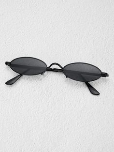 Casual         Women Accessories Aesthetic Sunnies, Sunglasses Shein, Accessories Beach, Oval Glasses, Cute Sunglasses, Wholesale Sunglasses, Stylish Glasses, Fashion Glasses, Beach Accessories