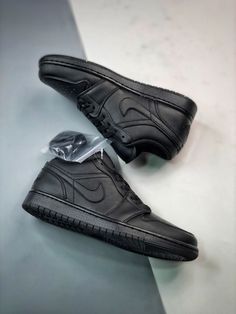 Air Jordan 1 Low ” Triple Black” 553558-093 Walk the talk and make a statement with our top-quality Sneakers. Shop now and step up your shoe game! Please carefully choosing the size number according the size chart as we CAN NOT offer return or refund if you choose a wrong size.The product need 3-5 business days to check the quality before shipping.Our High Quality Shoes models are various, please contact to our support to ask for the model you need.Because each device displays a different color. Jordan 1 Milan, Walk The Talk, Jordan 1 Low White, Jordan 1 Blue, Air Jordan Low, Jordan Low, Blue Chill, Jordan 1 Black, Jordan Logo