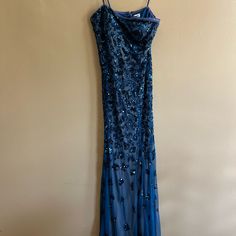 Cach Women’s Dress | Color: Navy | Size: 4 | Formal Dress Gown | Strapless Sequin | Great Condition Formal Dress Gown, Cache Dress, Formal Dresses Gowns, Dress Gown, Formal Dress, Gowns Dresses, Colorful Dresses, Sequin, Color Blue