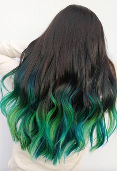 Green Hair Color Ideas, Hairstylist Inspiration, Pastel Green Hair, Green Hair Color, Hair Dye Brands, Unusual Hair Colors, Neon Green Hair