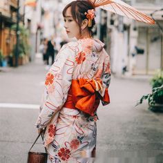 Color: As in Picture, Size: One Size Summer Yukata, Yukata Women, Japanese Fashion Women, Kimono Gown, Flower Kimono, Traditional Japanese Kimono, Formal Wear Women, Yukata Kimono, Kimono Yukata