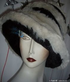 winterhat, gray iridescent black & sand white wolf, very cold weather headgear, luxury faux-fur, party new-year, festival evening christmas Wolf Winter, City Festival, Iridescent Black, Country Fashion, Trapper Hats, Very Cold, White Wolf