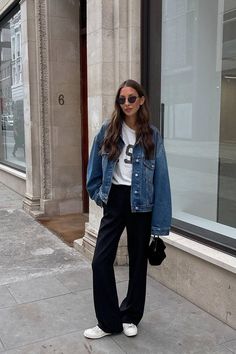 Spring Outerwear, Black Pants Outfit, Moda Denim, 가을 패션, Mode Inspiration