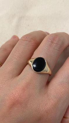 Timeless Oval Black Enamel Jewelry, Black Cabochon 14k Gold Rings, Black 14k Gold Cabochon Ring, 14k Gold Black Cabochon Rings, Black Cabochon Ring In 14k Gold, Black Oval 14k Gold Rings, Minimalist Onyx Signet Ring, Round Rose Gold Signet Ring With Gemstone, Rose Gold 14k Gemstone Signet Ring