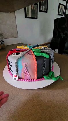 there is a cake that looks like it has been decorated