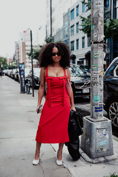 New York Fashion Week Spring Summer 2025 Street Style at Sandy Liang Sandy Liang, Fall Lookbook, Hottest Fashion Trends, School Fits, Fashion Week Spring, New York Fashion Week, Spring Outfits, Winter Fashion