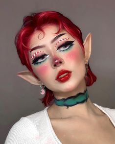 Xmas Elf Makeup, Crismas Makeup Look, Cute Elf Makeup, Christmas Elf Makeup Looks, Elf Makeup Christmas, Aesthetic Christmas Makeup, Elf Makeup Looks Christmas, Creative Christmas Makeup Ideas, Elf Christmas Makeup