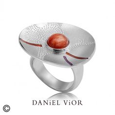 This concave ring is made with a flat disc that features a shimmering sunstone in the middle, giving it an intergalactic feel. Created in brightly polished 925 sterling silver with a rhodium finish, a beaded detail placed on the top adds texture and dimension, finished with vibrant violet and orange stripes of enamel. Perfect for those who love the starry nights in the sky Starry Nights, Rings Statement, Artisan Jewelry, Sterling Silber, Starry Night, Favorite Jewelry, Statement Rings, Jewelry Rings, Etsy Accessories