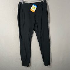 New Columbia Athletic Outdoor Hiking Jogger Pants Black Womans Size Small New With Tags. Black Activewear With Pockets For Work, Black Bottoms For Outdoor Activities In Spring, Black Bottoms For Spring Outdoor Activities, Black Tapered Leg Bottoms For Outdoor Activities, Black Tapered Leg Bottoms For Outdoor, Hiking Joggers, Womens Ski Pants, Jogger Pants Casual, Nylon Pants