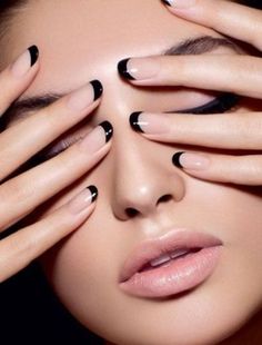 I bet the most classic nail design in the world should be the elegant white-tipped French manicure. They look ultra-chic for their simple yet fantastic style. You can also find out some French manicure designed with other colors like pink, blue, black and gold. Anyway, all of them will be