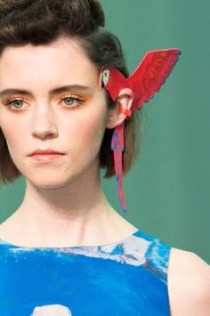 from Livingly : Designer Stella Jean Fashion Week Hair, Element Necklace, Stella Jean, Fashion Week 2016, Hair Braids, Fashion Editorial, Hair And Makeup, Beauty Trends