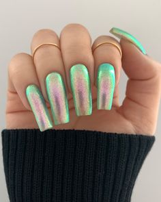 Mermaid Bait Thermal Nails, Shimmer Nail Polish, Nail Shimmer, Basic Nails, Nail Essentials, Holographic Nails, Holographic Glitter, Leopards, Nail Lacquer