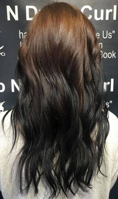 Reverse-Ombre-On-U-Cut-Hair Reverse Ombre Hair, Black Hair Ombre, Reverse Balayage, Best Ombre Hair, Brown Ombre Hair, Trendy Hair Color, Ombre Hair Color, Hair Color Dark, Dark Brown Hair